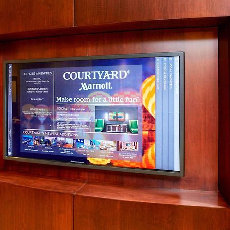 Courtyard Hamilton Hotell Eksteriør bilde